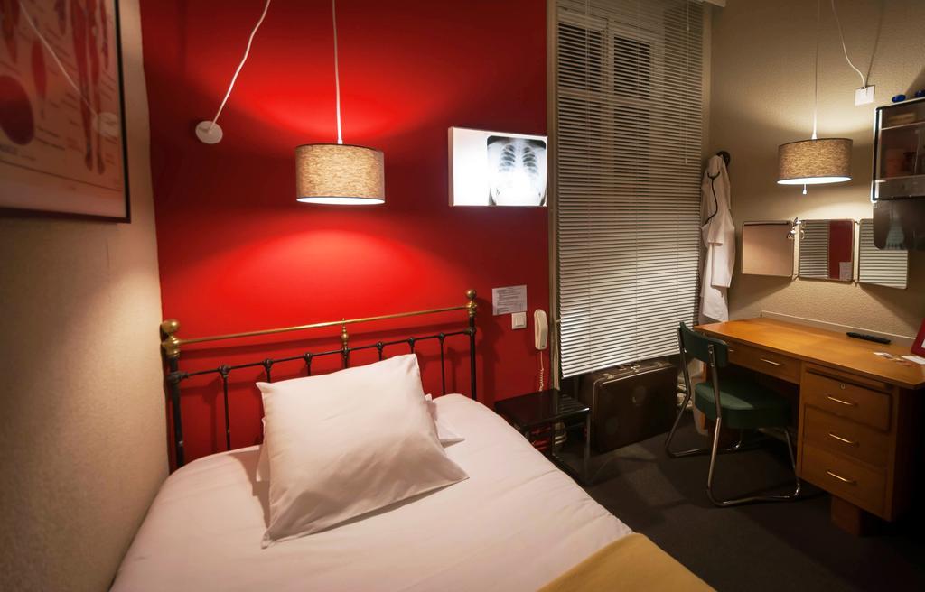 Hotel Auberge Des Remparts Laval  Eksteriør bilde