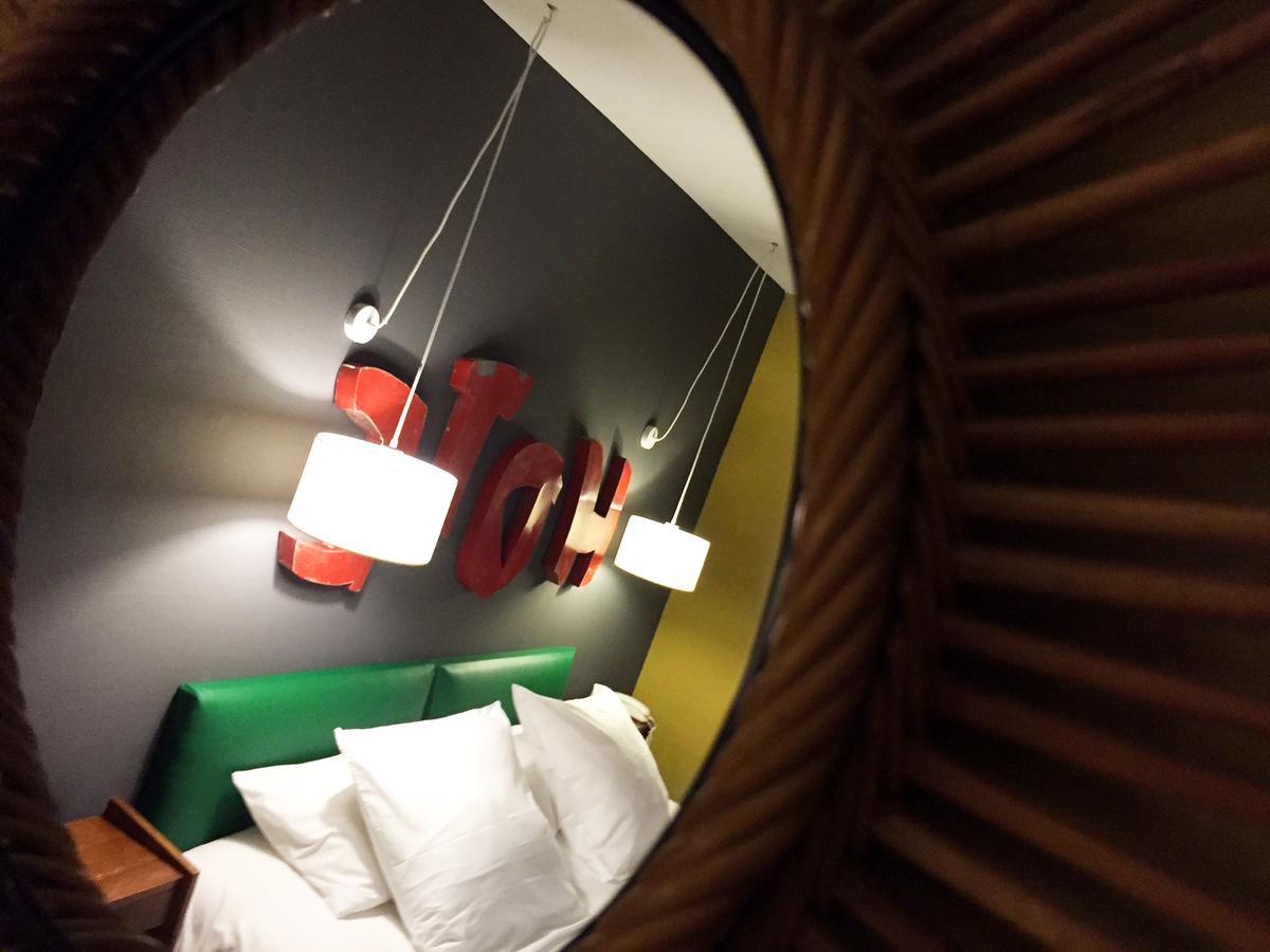 Hotel Auberge Des Remparts Laval  Eksteriør bilde